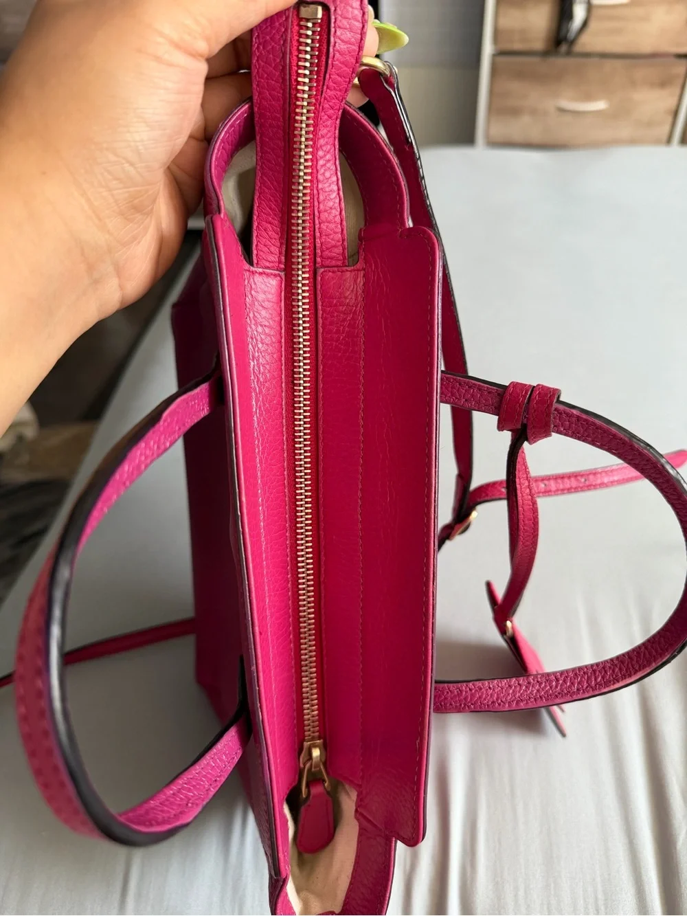 Gucci Fuchsia Leather Satchel with Detachable Strap